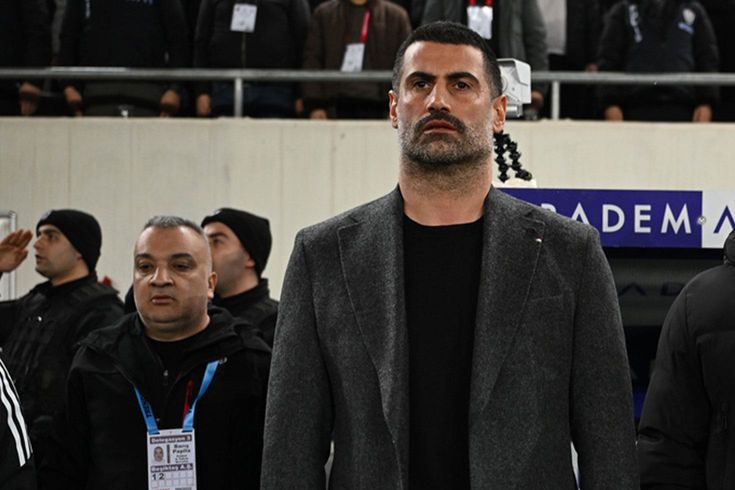 Volkan Demirel'den kırmızı kart tepkisi