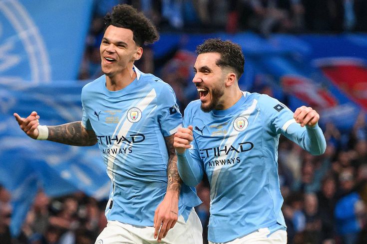 Şampiyonluk 4 dakikada geldi! Lig Kupası'nda zafer Manchester City'nin