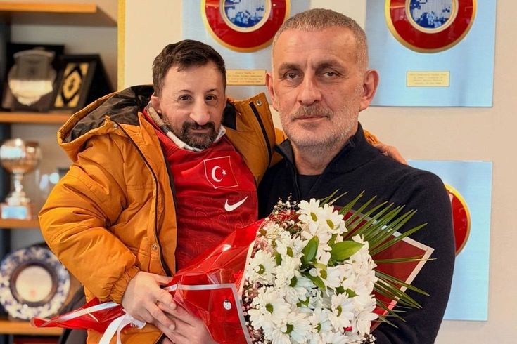 Köksal Baba'dan A Milli Takım'a sürpriz! Sosyal medyayı salladı