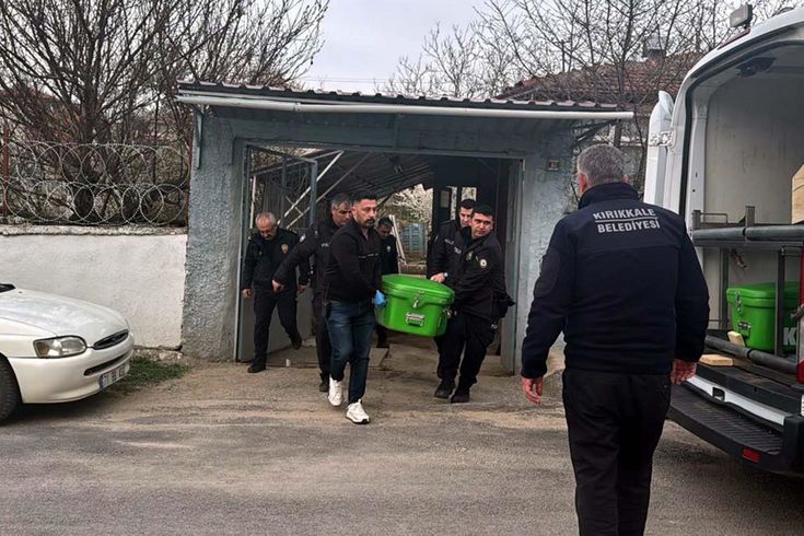 Kırıkkale'de iki kardeş tartıştıkları babalarını bıçak ve nacakla öldürdü