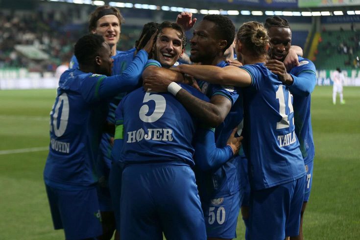 Gol oldu yağdılar! Rizespor, Samsunspor'u sahadan sildi