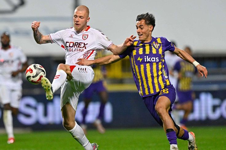 Kümede kalmak isteyen Eyüpspor 90+4'te yıkıldı