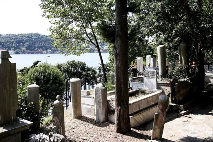 İstanbul'da mezarlıklara 7/24 kamera sistemi kurulacak