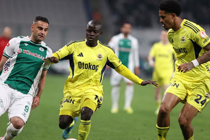 Konyaspor-Fenerbahçe maçında televizyona yansıyan anlam verilemeyen ses