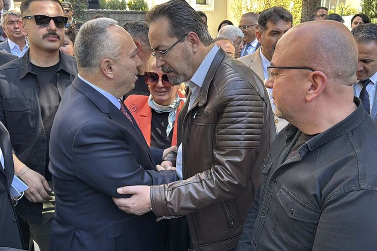 Yeni Emniyet Genel Müdürü Ali Fidan'a uğurlama programı! Tek tek helallik istedi