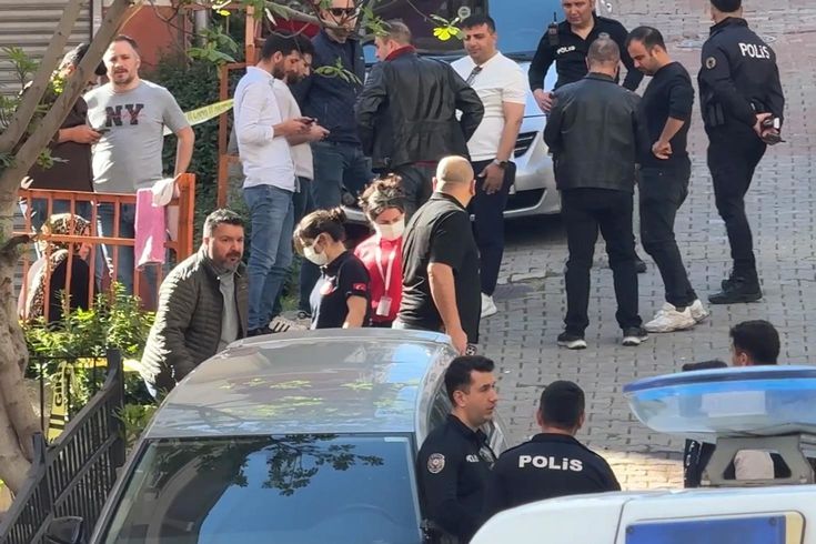 Kağıthane'de kayınvalide, kızını silahla vuran damadını bıçakla öldürdü