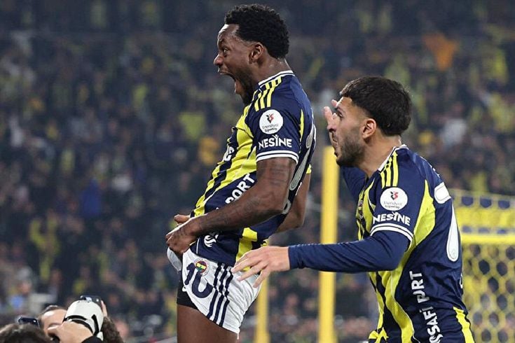 Abdullah Kavukcu duyurdu! Fenerbahçe'den ayrılan Jhon Duran Galatasaray'a gidiyor