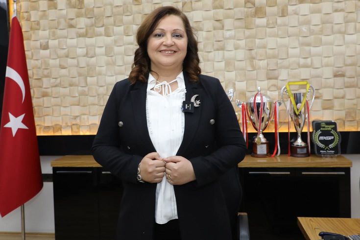 Burcu Köksal, e-devlet üzerinden CHP üyeliğini sildi