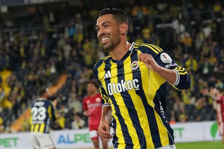 Aziz Yıldırım ve Hakan Safi'nin İrfan Can Kahveci'nin geleceği için kararı aynı