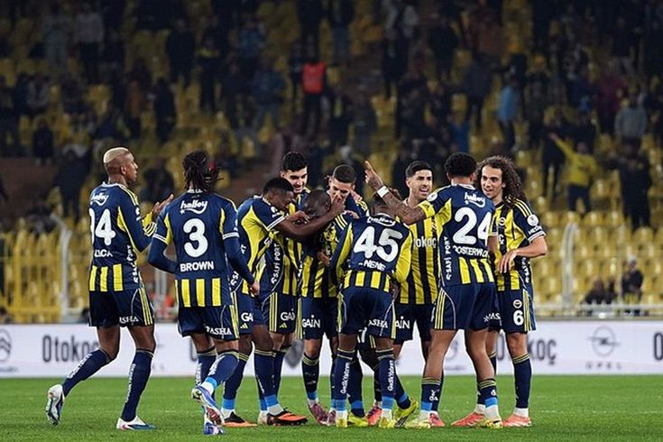 Fenerbahçe'de ilk ayrılık: Şampiyonluk yaşayamadan gidiyor