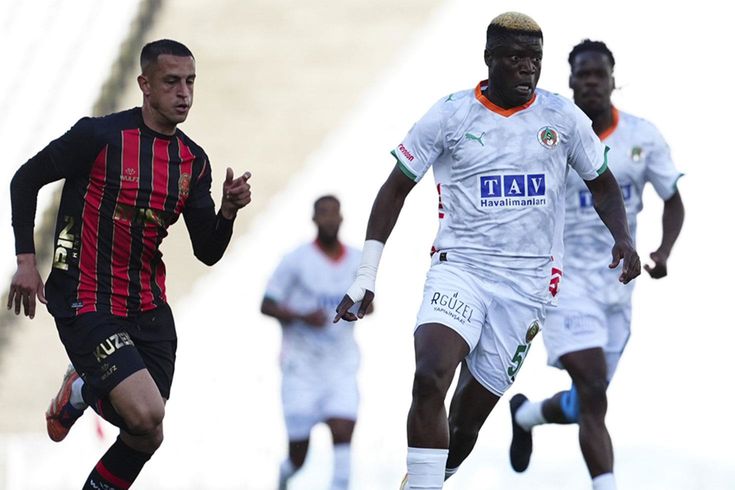 Fatih Karagümrük Süper Lig'e galibiyetle veda etti