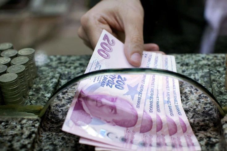 Polis, öğretmen, doktor! Hesaplar değişti, işte en düşük memur maaşı için konuşulan rakam