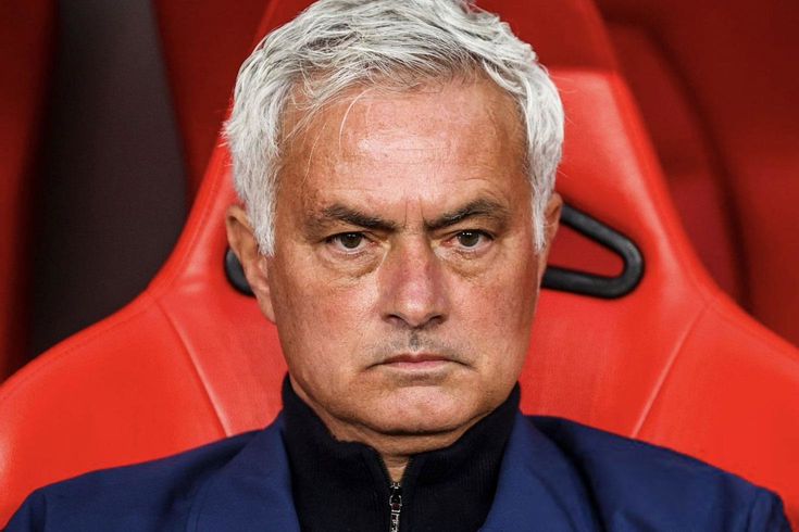 Real Madrid'e imza atmaya hazırlanan Jose Mourinho'ya beklemediği bir şok