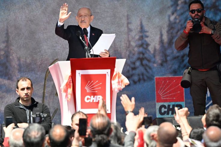 Kılıçdaroğlu, Hain sloganlarına kendisini Atatürk'e benzeterek yanıt verdi