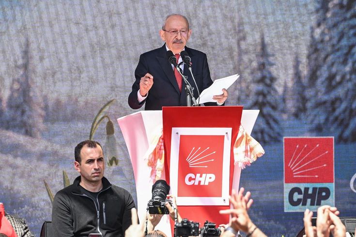 Kılıçdaroğlu, Genel Merkez önünde esti gürledi: Hesap soracağım hesap