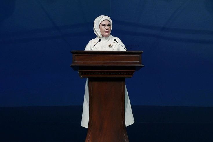 Emine Erdoğan'dan Sıfır Atık Forumu paylaşımı: Yepyeni başlangıçların vesilesi olmasını temenni ediyorum