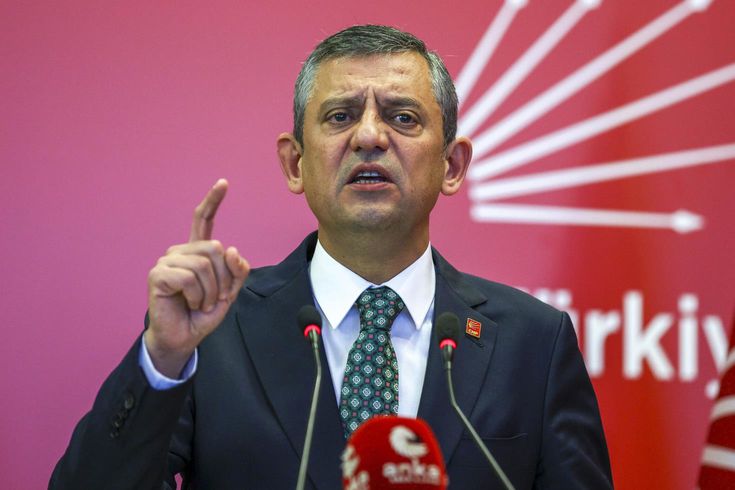 Ankara kulisleri hareketli! Özgür Özel’in yeni partisinin adı belli oldu
