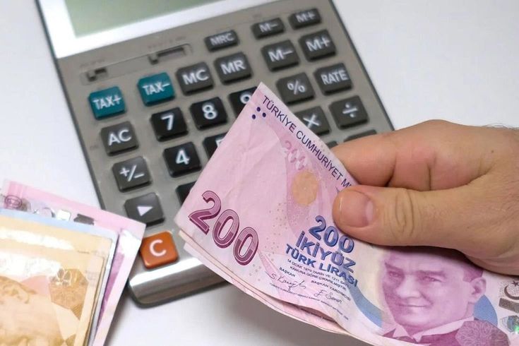 Daha önce nokta atışı yapan isim emekli ve memur maaşı için rakam verdi