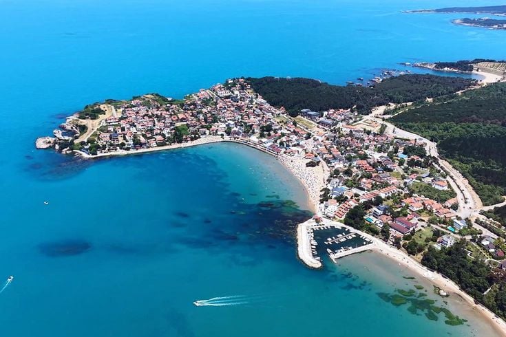 Kandıra sahilleri turkuaz renge büründü