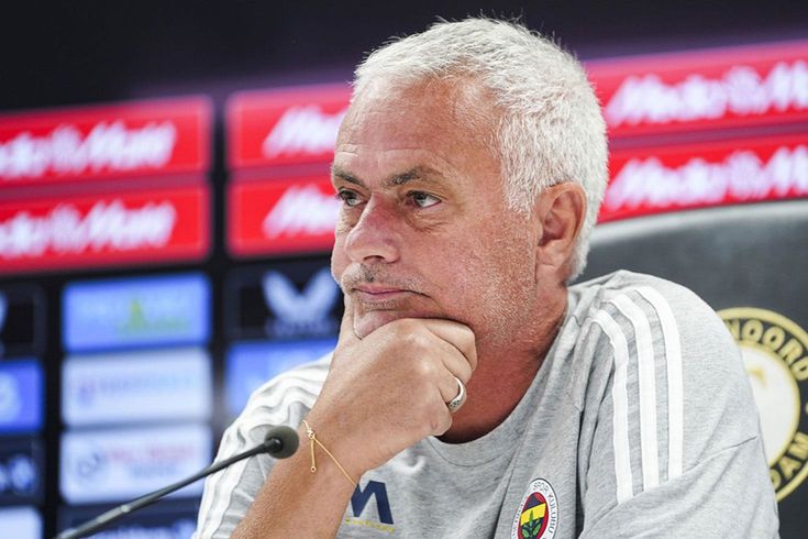 Jose Mourinho Real Madrid'e Beşiktaş'ın eski yıldızıyla birlikte dönüyor