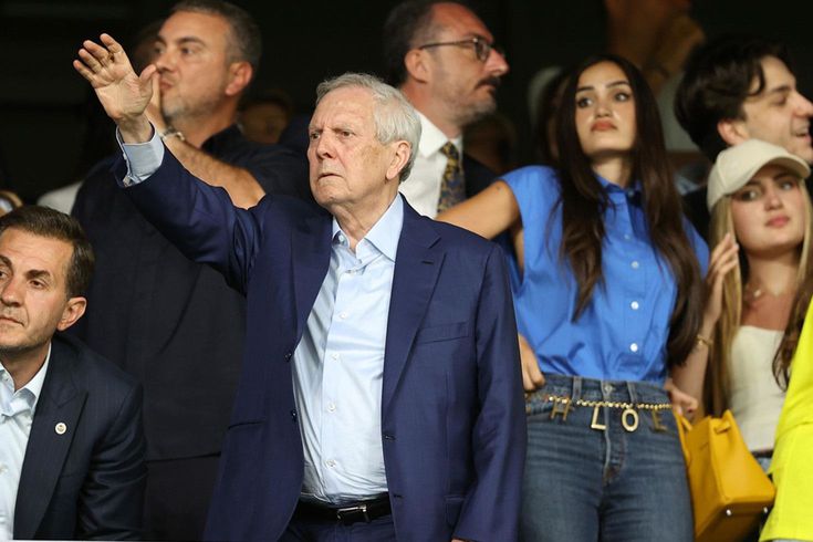 Aziz Yıldırım'dan Hakan Çalhanoğlu için onay çıktı ancak bir şartı var
