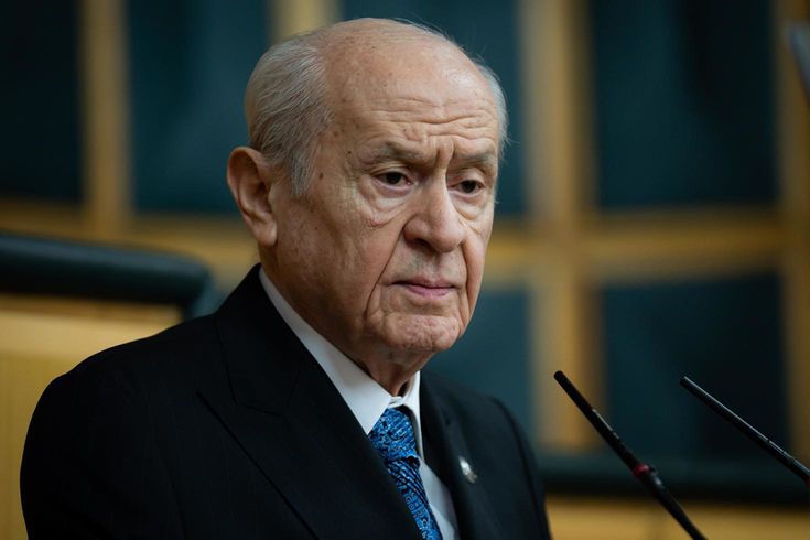 Bahçeli kürsüden Özel'e çağrı yaptı: Ateşe körükle gitmemeli, aklı selimle hareket etmelidir