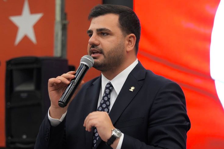 AK Parti Genel Sekreteri İnan'dan Milli Takım şarkısı eleştirilerine sert yanıt