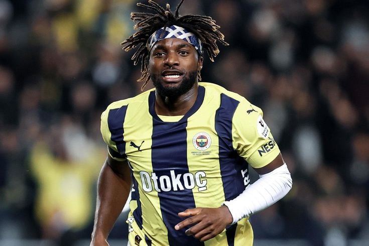 Allan Saint-Maximin'in yeni takımı şaşırttı