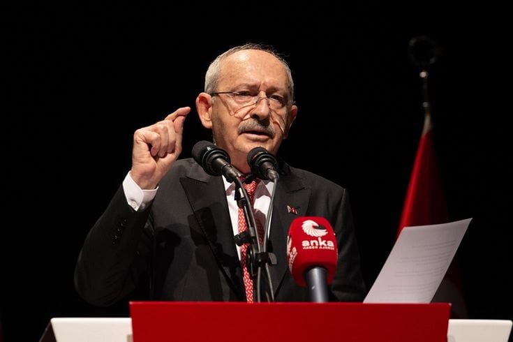 CHP'nin başına geçen Kılıçdaroğlu, 3 lideri defterden sildi