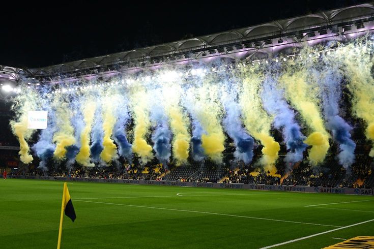 Dirk Kuyt resmen Fenerbahçe'de