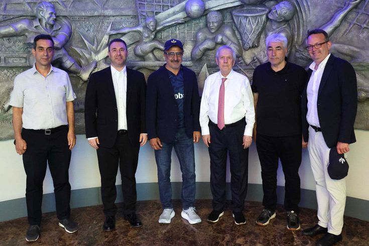 Chobani'nin kurucusu Hamdi Ulukaya'dan Aziz Yıldırım'a ziyaret