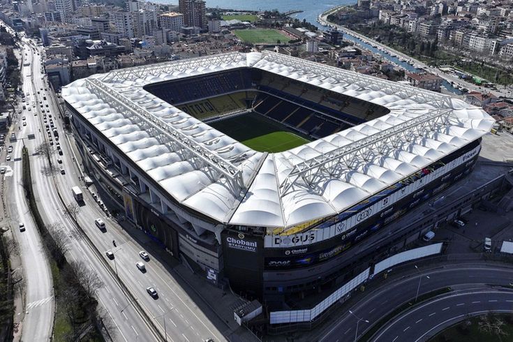 Fenerbahçe Stadyumu'nda yenileme çalışmaları sona erdi