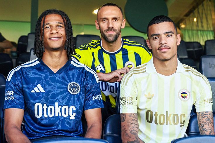Fenerbahçe'den 3 yeni yıldızı için gövde gösterisi