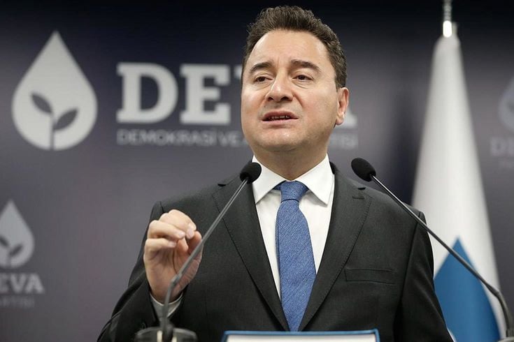 Babacan'dan sürpriz çıkış: 5 bakanı arayıp tebrik ettim