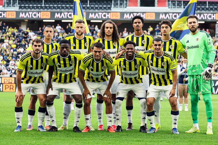 Fenerbahçe'de 3 oyuncunun takımdan gönderilmesi yasaklandı