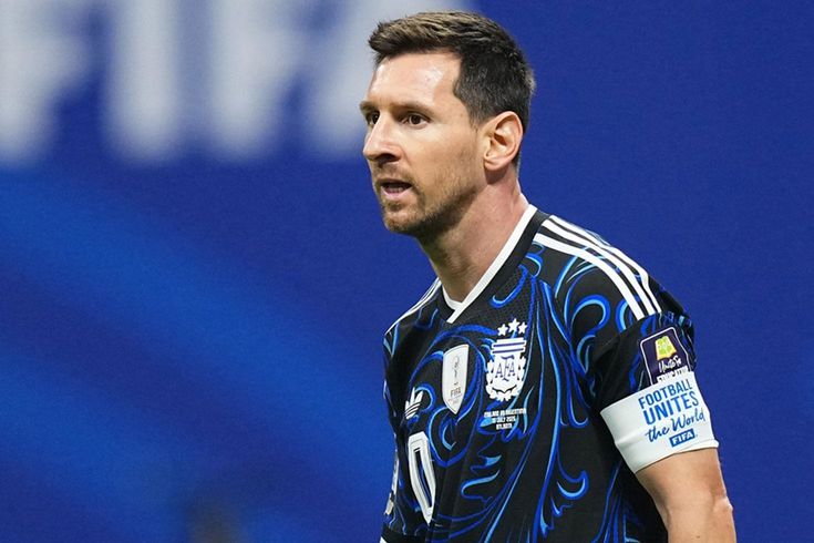 Lionel Messi maç başlar başlamaz tarihe geçti