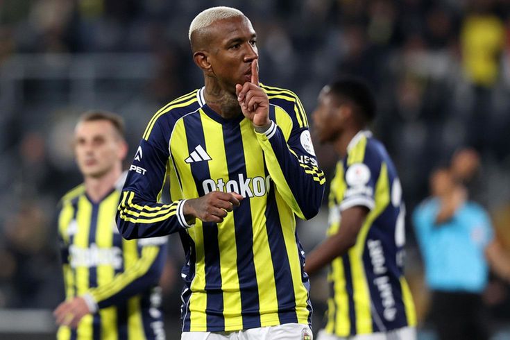 Fenerbahçe'de Talisca kararı Polonya'dan sonra verilecek