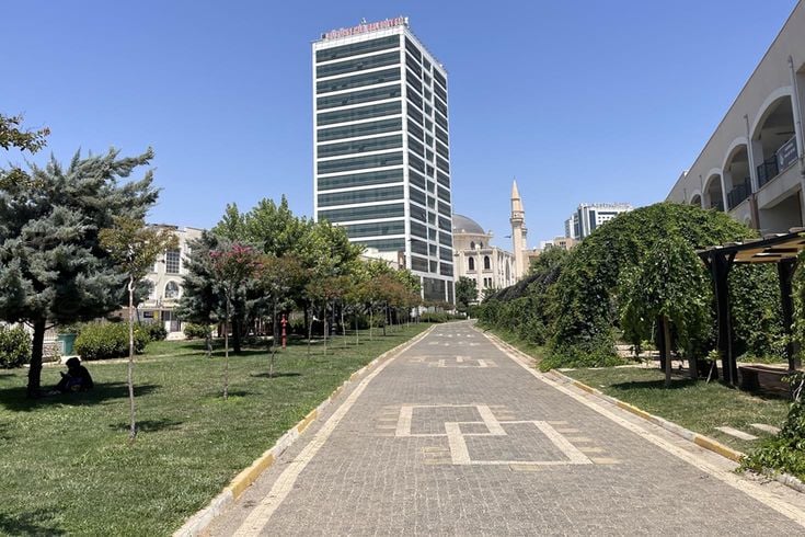 Gaziantep ve Şanlıurfa'da sıcak hava etkili oluyor