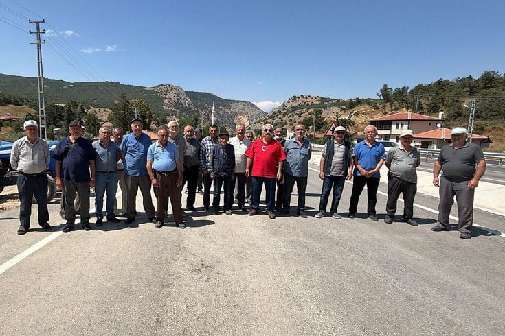 Çorum'da köylülerden yeni kavşak isyanı: Her gün ölüm korkusu yaşıyoruz