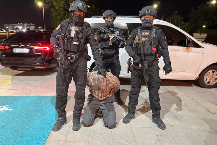 Cumhurbaşkanı Erdoğan'a yönelik suikast girişiminin firarisi FETÖ'cü terörist yakalandı