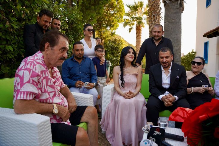 İbrahim Tatlıses manevi kızını evlendiriyor: İsteme töreninde düğün tarihi de belli oldu