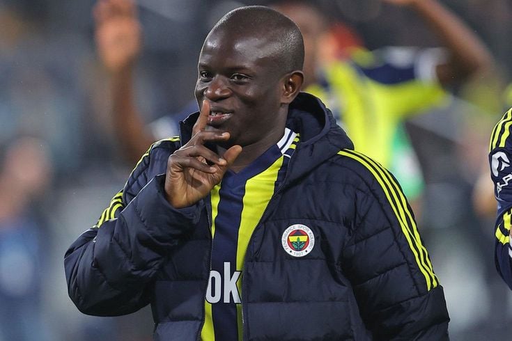 N'Golo Kante profesyonelliğiyle mest etti