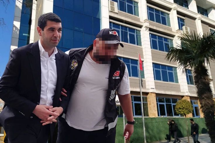 Avcılar Belediyesi'ne operasyon: 13 şüpheli gözaltında