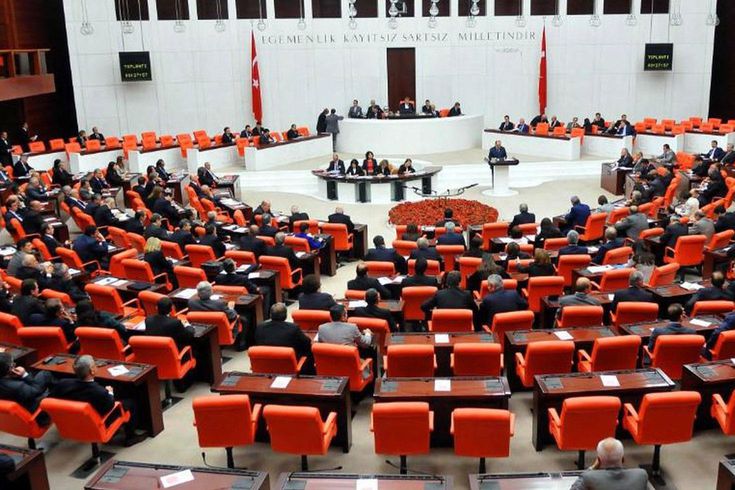 Yeniden Refah Partisi, çerçeve yasaya destek vermeyeceğini açıkladı