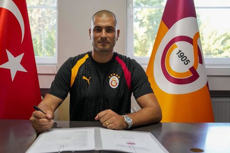 Eren Derdiyok 10 sene sonra Galatasaray'a geri döndü