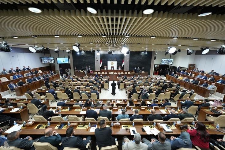 Irak’ta eski bakan için yakalama kararı çıkarıldı