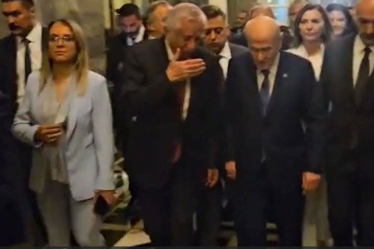 Bahçeli'den 'Terörsüz Türkiye' yasası sonrası ilk yorum: Hayırlı uğurlu olsun