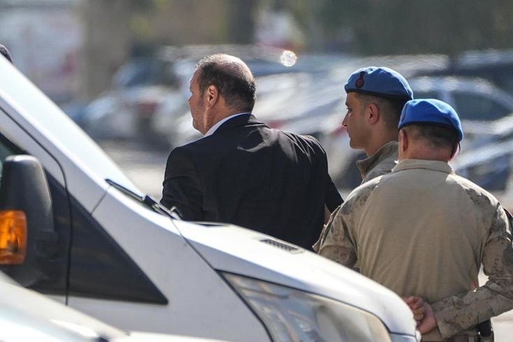 Sevgilisi ile müstehcen mesajları ortaya çıkan İlkay Çiçek CHP’den istifa etti