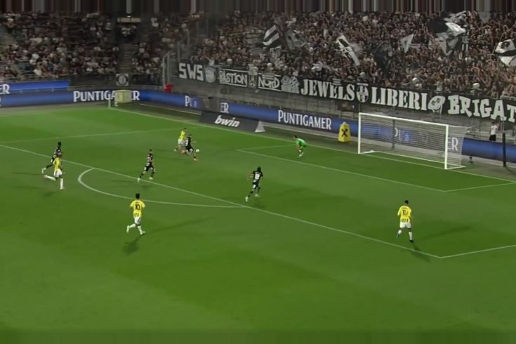 Kerem Aktürkoğlu karşı karşıya kaçırdı! Fenerbahçe taraftarı isyan etti