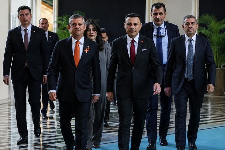 Yeni Parti İstanbul İl Başkanı Özgür Çelik hakkında soruşturma başlatıldı